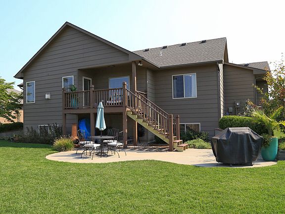 Back view of home
