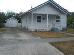 428 6th St, Clarkston, WA 99403