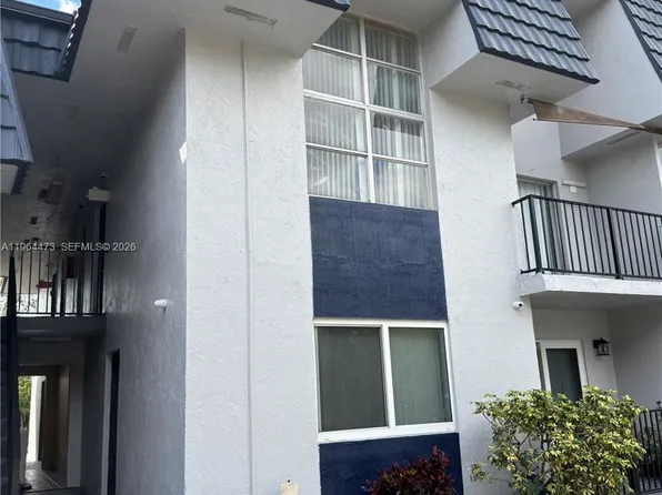 8009 W 6th Ave APT H, Hialeah, FL 33014
