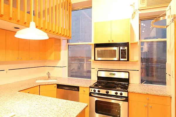 Rented by Level Group | media 20