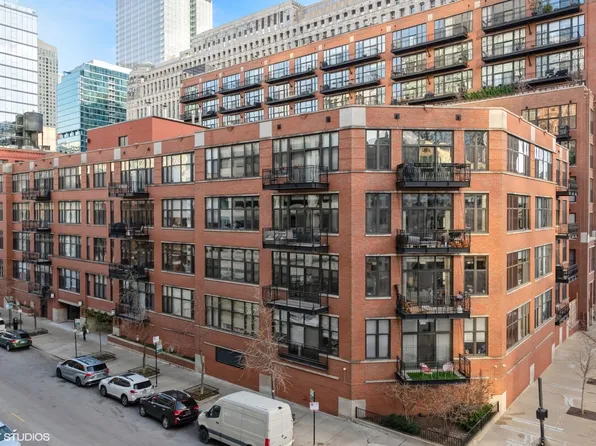 333 W Hubbard St APT 1002, Chicago, IL 60654