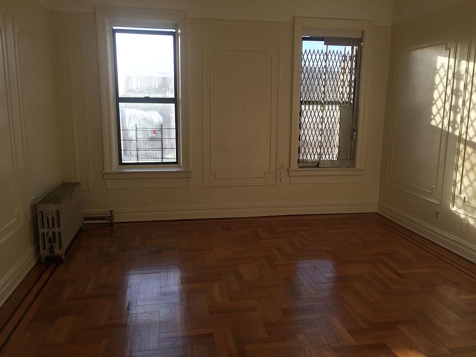 2nd image of 1800 E 18th St APT D6
