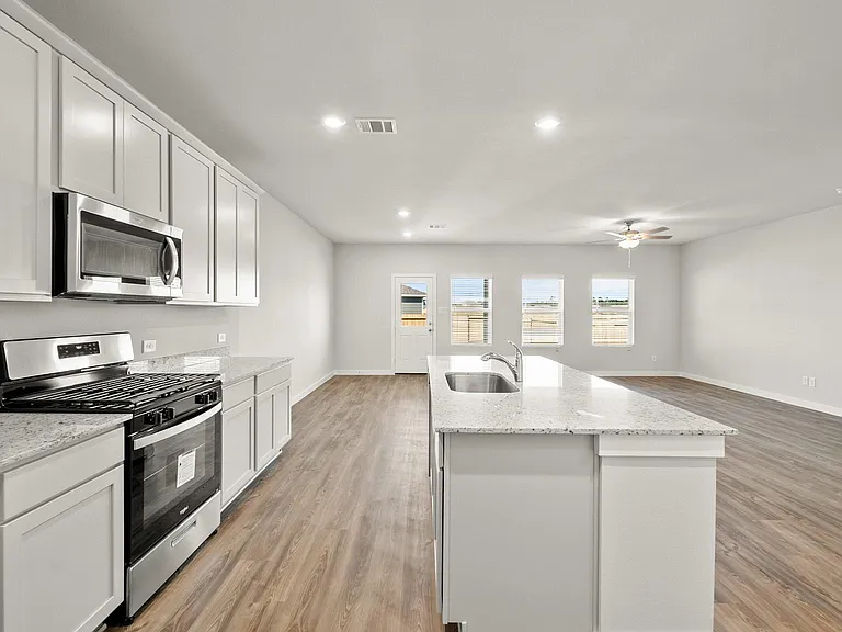 25192 Leather Leaf Ct — Photo 6