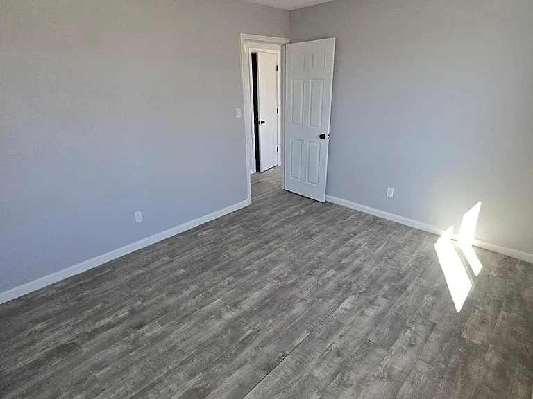3299 Lombardy Ln #A — Photo 14