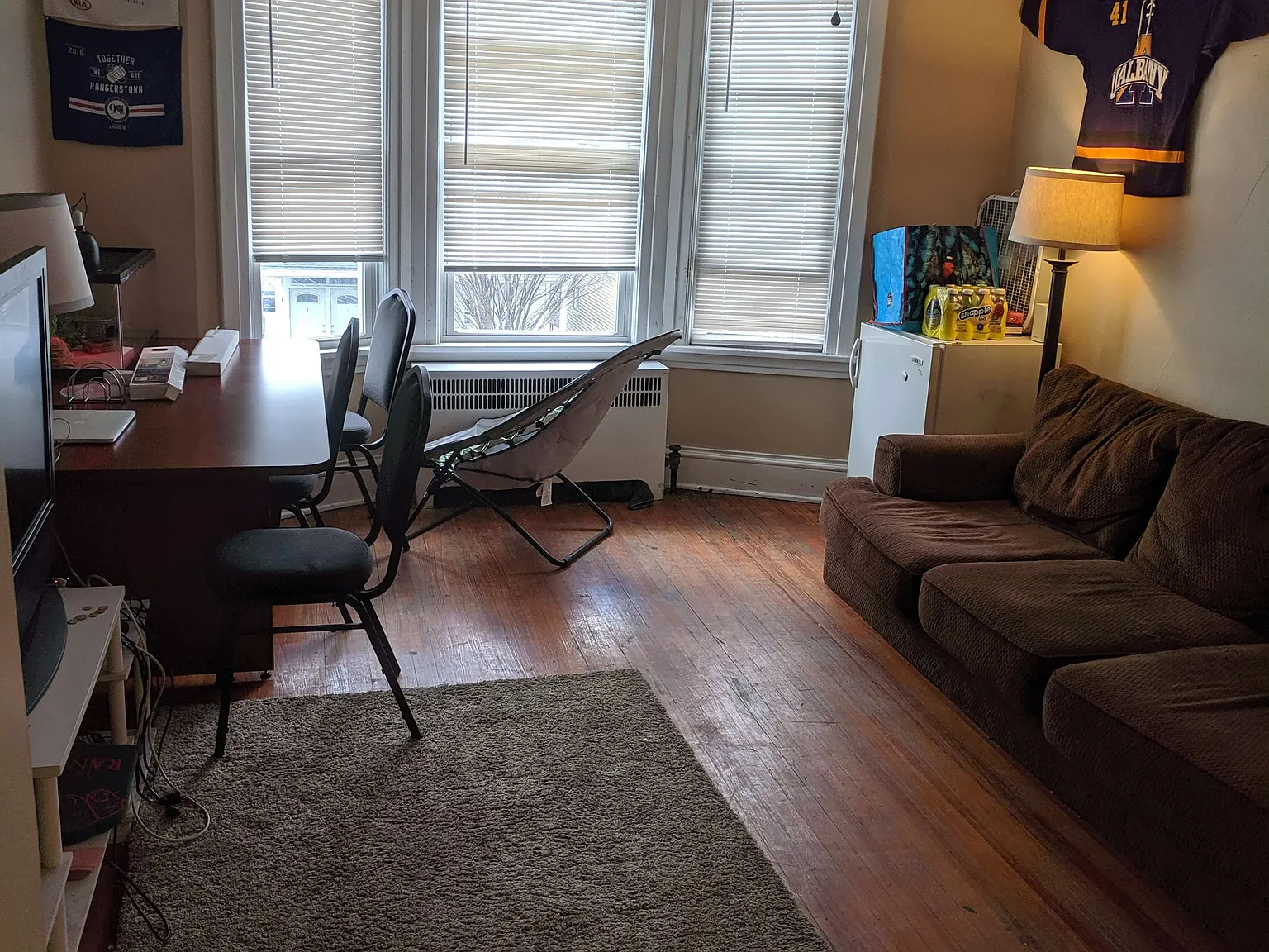 3 bed, 1000 sqft, $600 — Photo 2