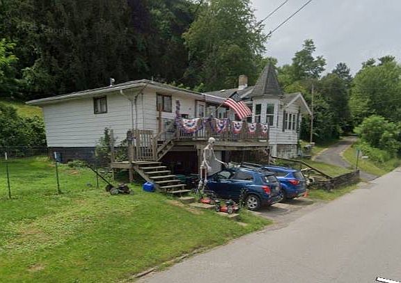 3rd image of 99 & 105 Fairview Rd