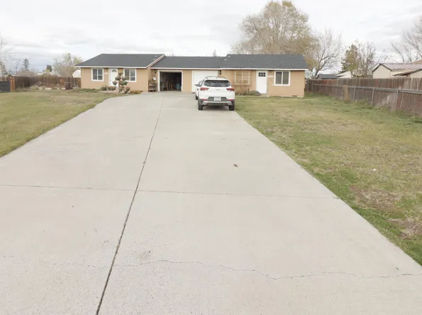 213 E Sage Ln, Culver, OR 97734