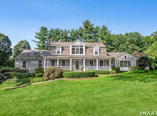 6 Sycamore Ln, Ridgefield, CT 06877