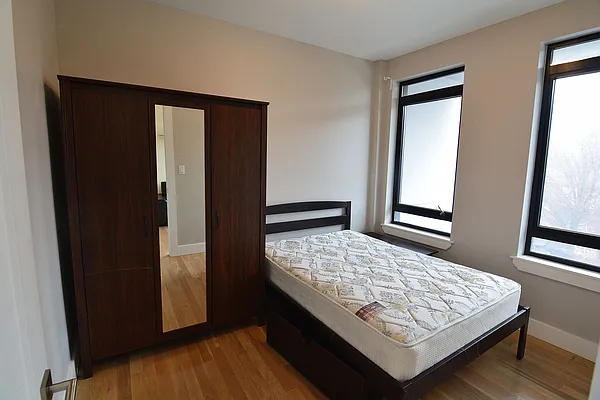 Rented by Hagstrom Management Inc | media 24