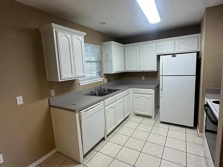 1136 Westhiemer Abilene — Photo 5