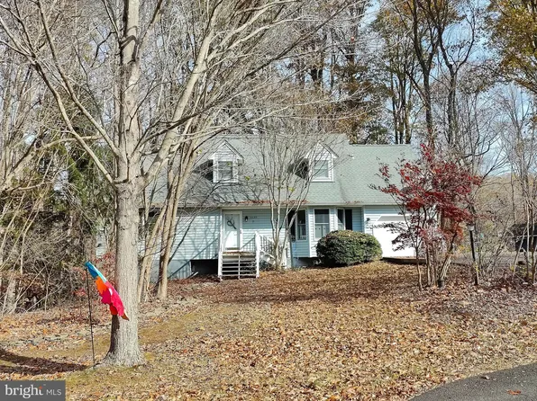 36685 W Lakeland Dr, Mechanicsville, MD 20659