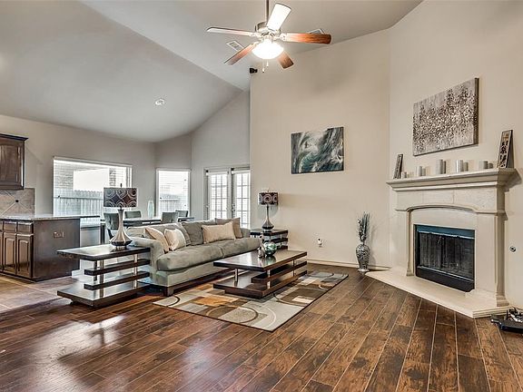 4th image of 2320 Laurel Forest Dr