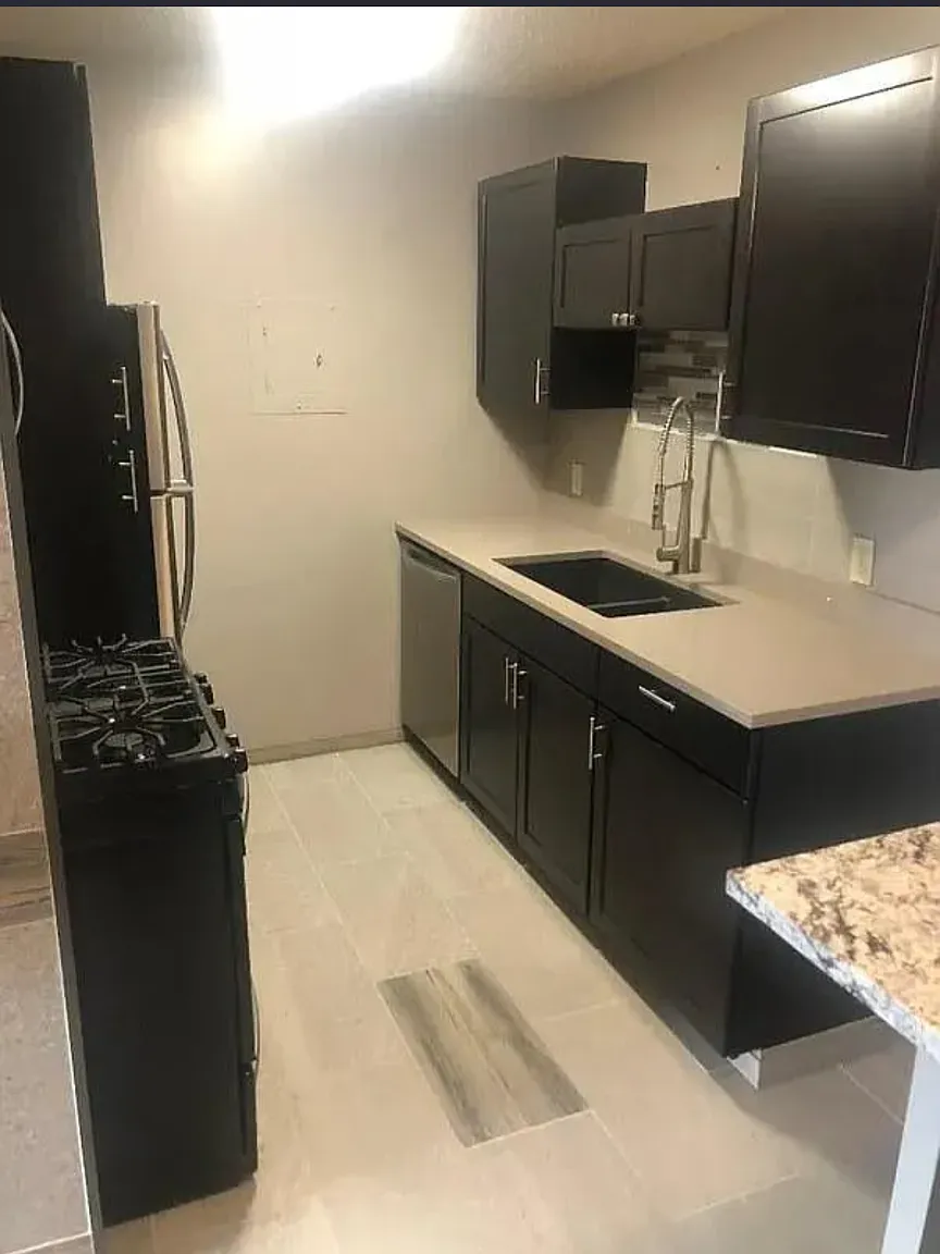 2 bed, $1,250 — Photo 4