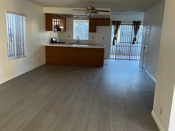 5th image of 3825 Foster Ave