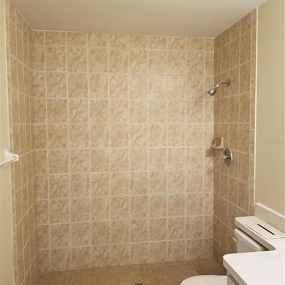 8202 Broward Pl — Photo 27