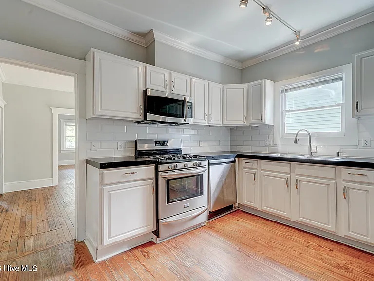1510 Orange St — Photo 16