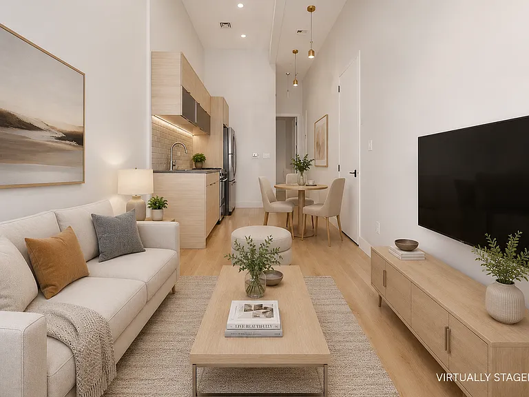 248 Melrose St #3R — Photo 1
