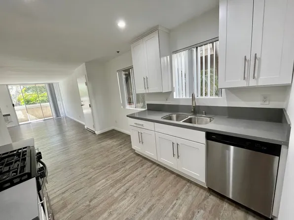 Oxford Villa Apartments, 4424 S Centinela Ave APT 103, Los Angeles, CA 90066