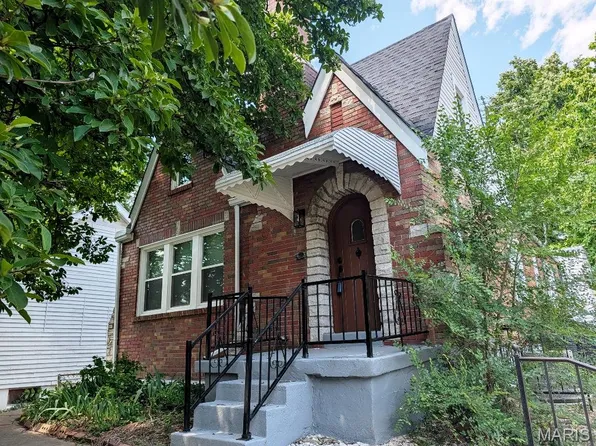 7819 Saint Charles Rock Rd, Saint Louis, MO 63114