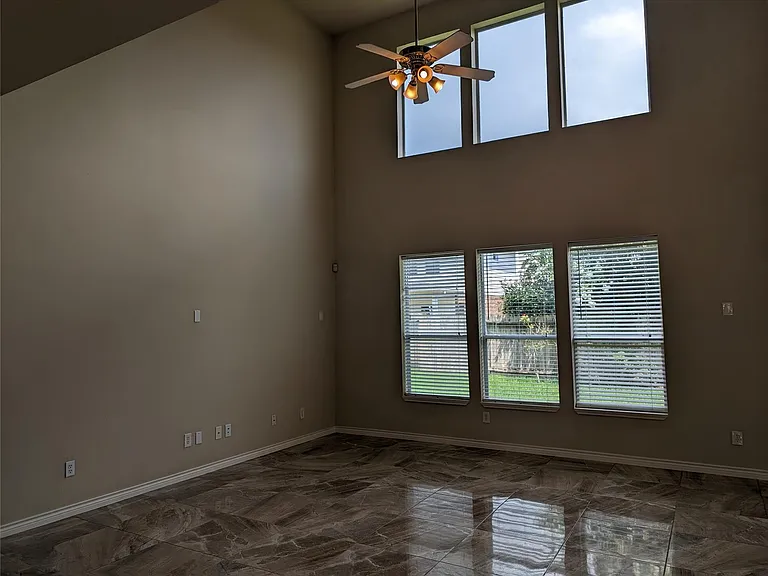 6207 Barkermist Ln — Photo 7