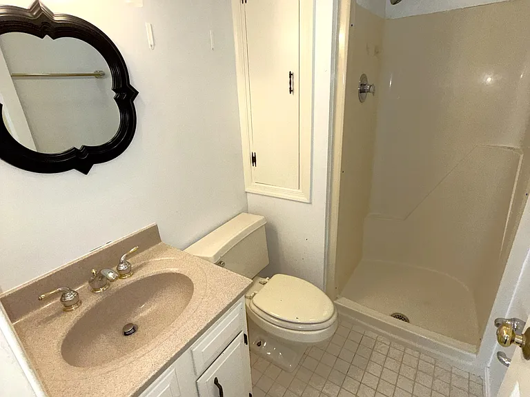 704 Allenview Dr — Photo 7