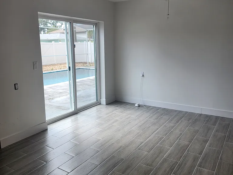 940 Spruce Dr — Photo 37