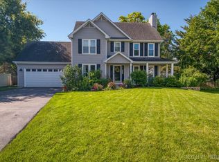 612 Spyglass Ct, North Aurora, IL 60542