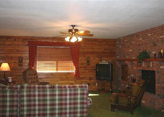 2nd image of 8518 W Lufkin Dr