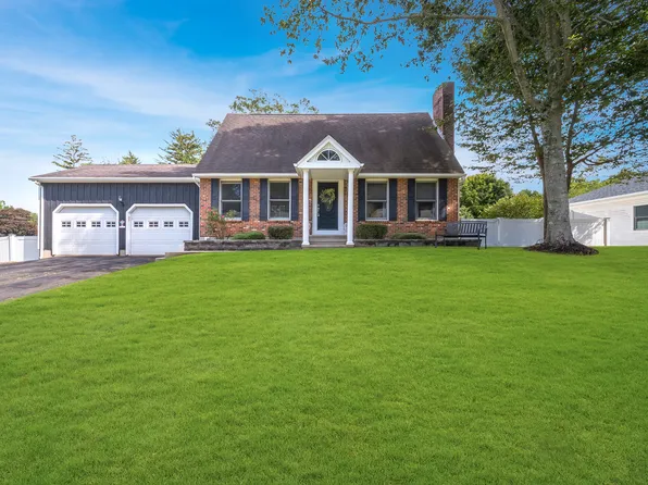 10 Lorelei Circle, Middletown, CT 06457