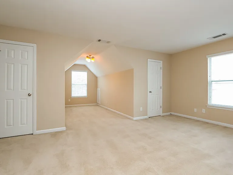 1260 Red Cedar Trl — Photo 13