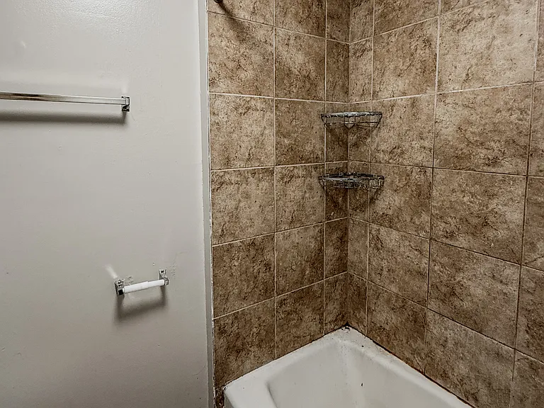 4036 Locust St #H — Photo 24