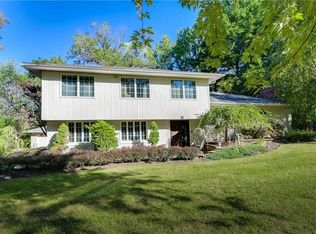 23 Amsterdam Ave, Monsey, NY 10952