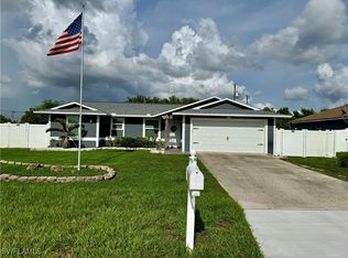 2123 NE 15th Ave, Cape Coral, FL 33909