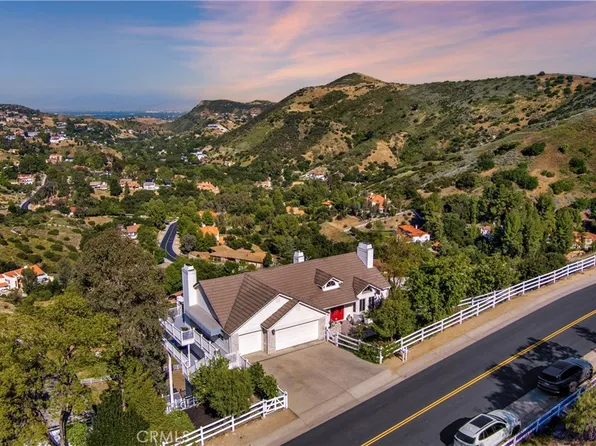 50 Saddlebow Rd, Bell Canyon, CA 91307