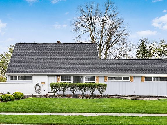 3rd image of 2883 Kingston Ave