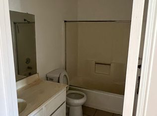 19018 Highway 18 #3, Apple Valley, CA 92307