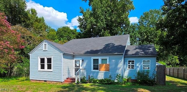 1st image of 3740 Carolina Rd