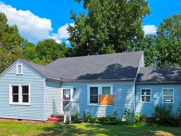 3740 Carolina Rd, Suffolk, VA 23434
