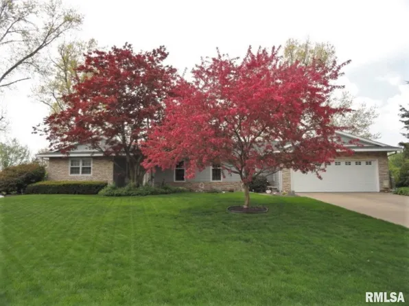 2610 Deveron Cir, Quincy, IL 62305