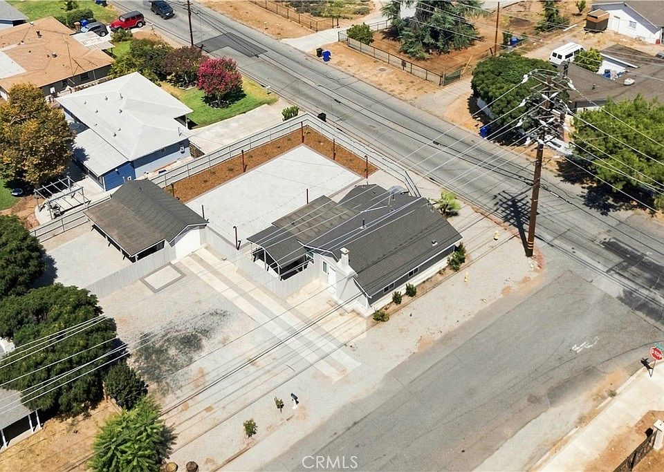 1st image of 13408 4th St