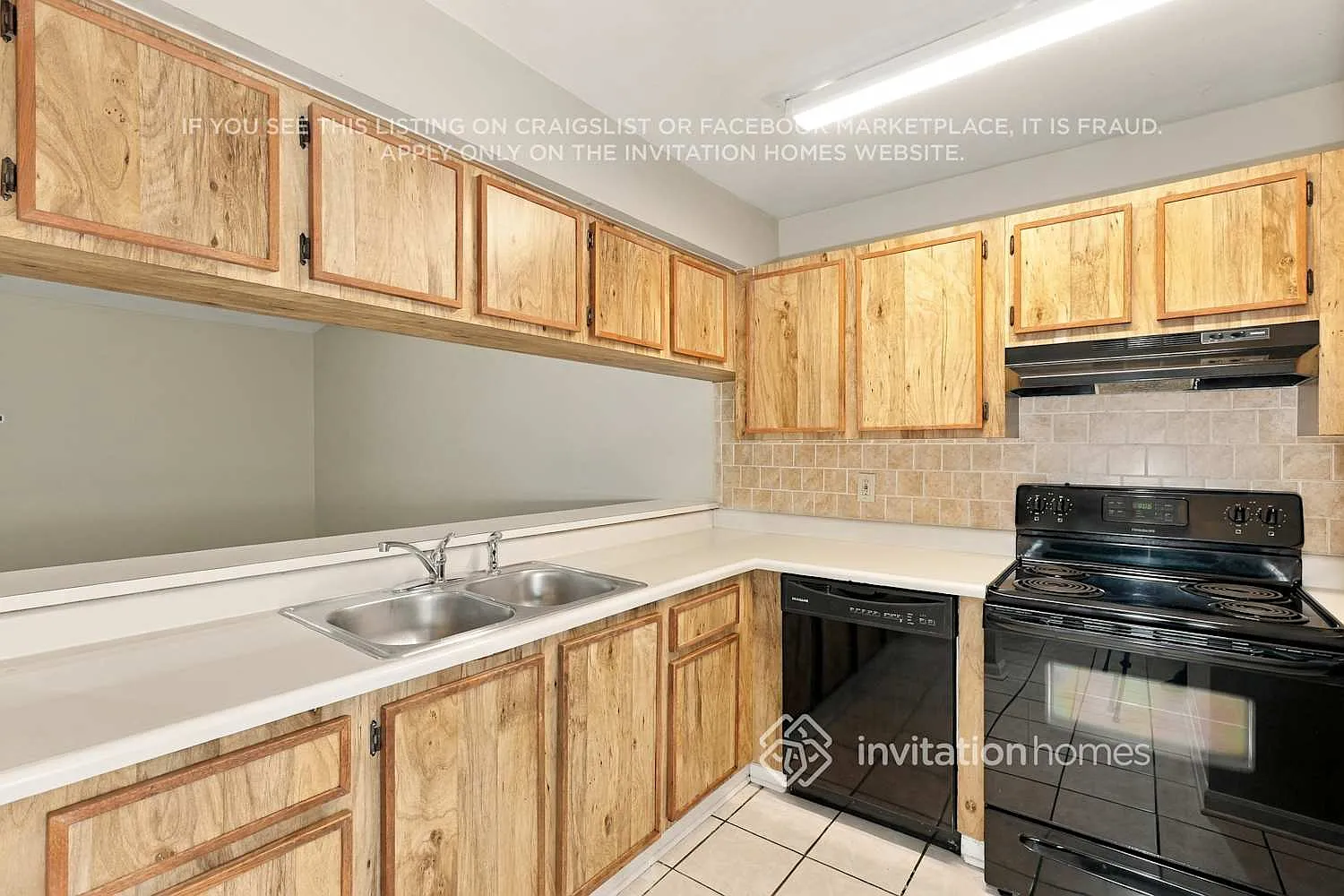4636 E Eastwind Dr Plant City, FL 33566 — Photo 4