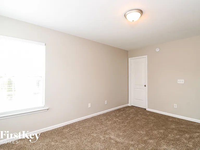3702 Single Leaf Cir — Photo 10