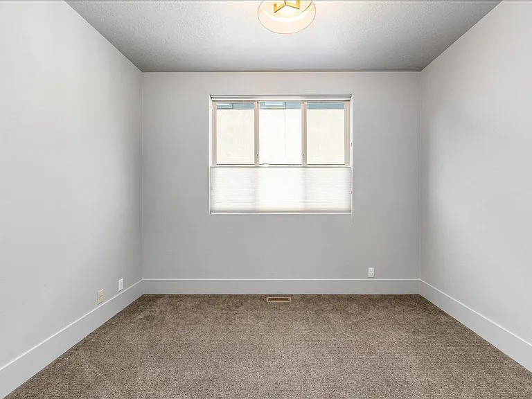 2758 S Honeycomb Way — Photo 32