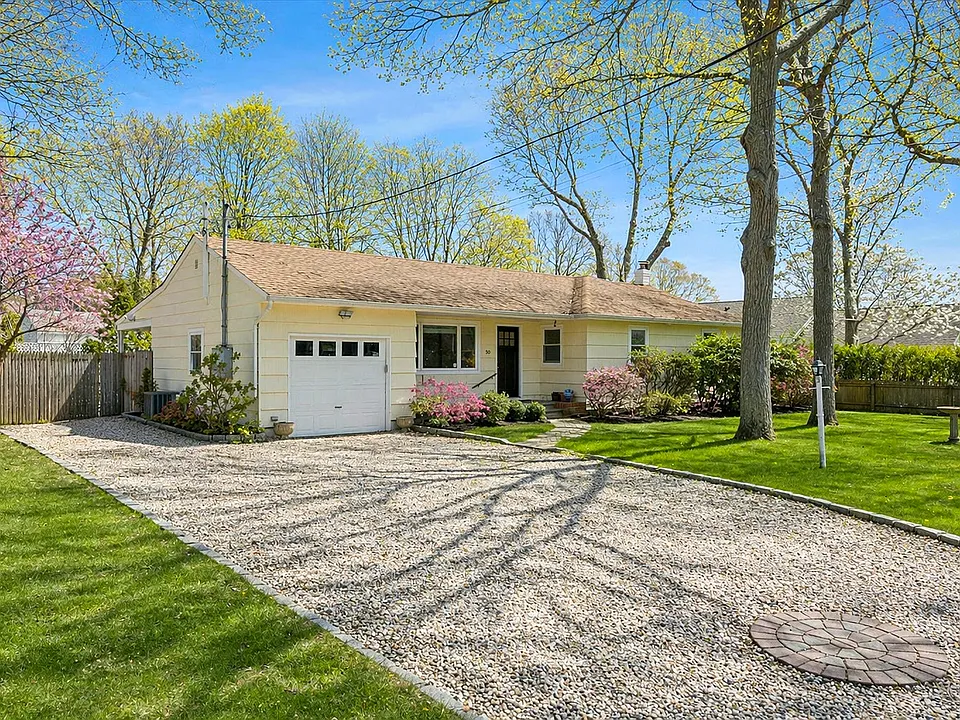 50 Hazelwood Ave