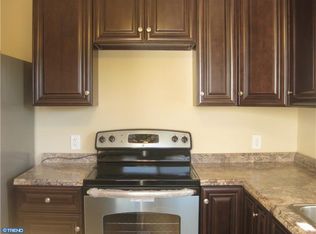 125 Ellwood St, Hamilton, NJ 08610