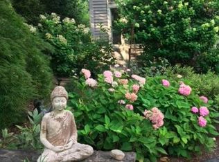 1565 Regatta Ln, Reston, VA 20194