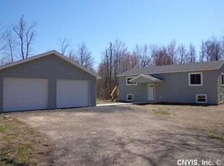 689 County Route 85, Fulton, NY 13069
