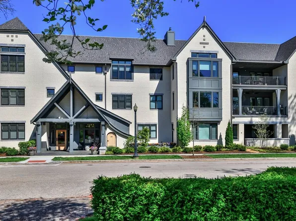 3818 Miami Rd Unit 106, Mariemont, OH 45227