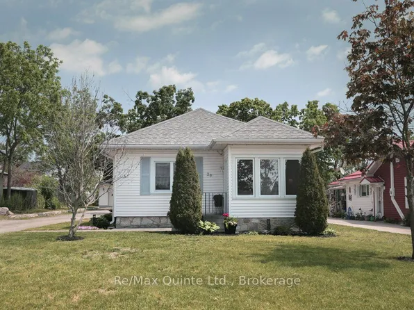 29 Joseph St, Kawartha Lakes, ON K0M 1A0