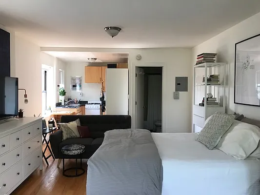 Rented by Owner | media 8